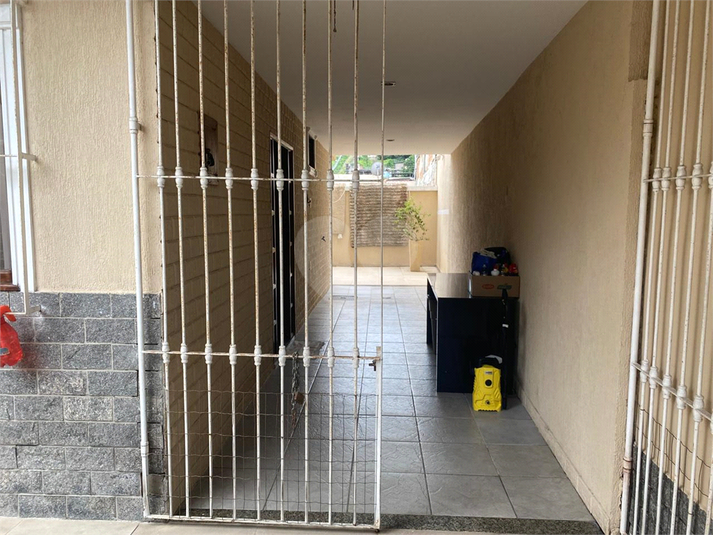 Foto REO1074094