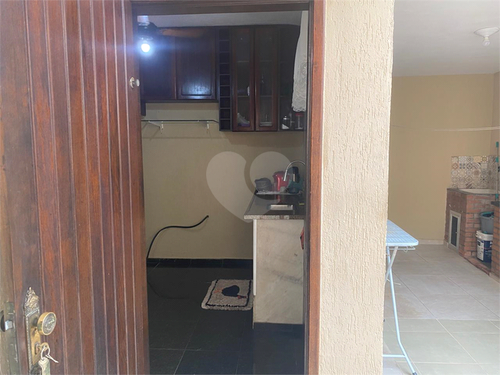 Foto REO1074094