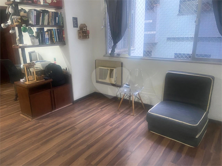 Foto REO1074106