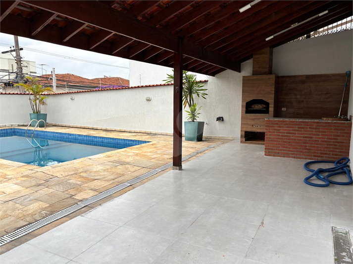 Foto REO1074115