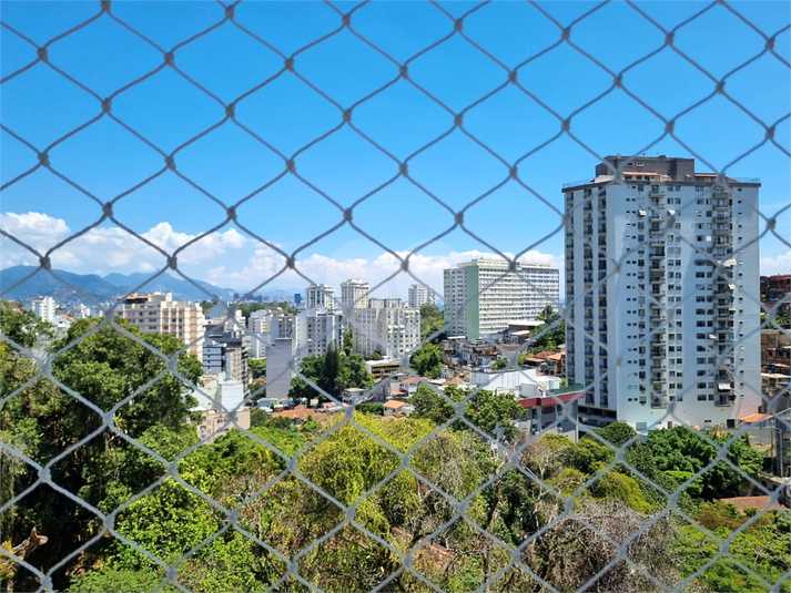 Foto REO1074116