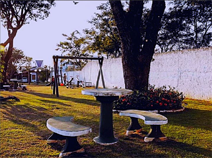 Foto REO1074156