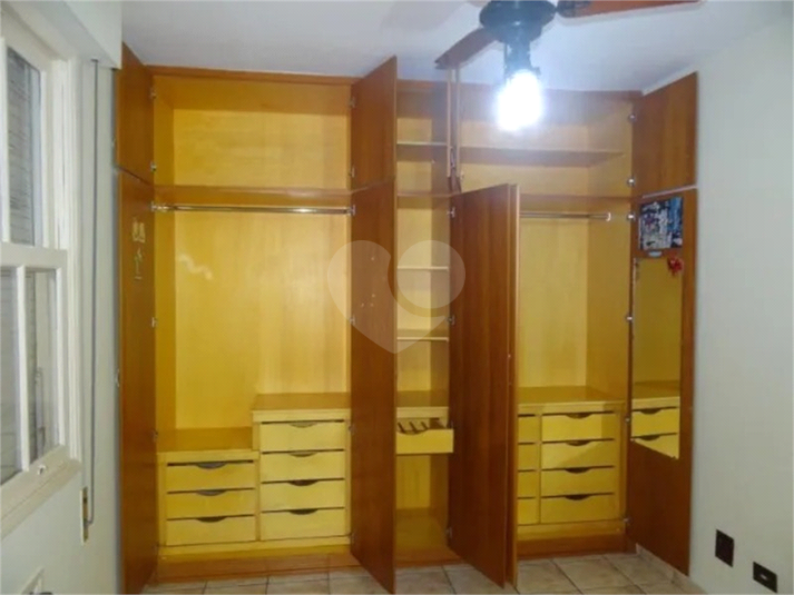 Foto REO1074171