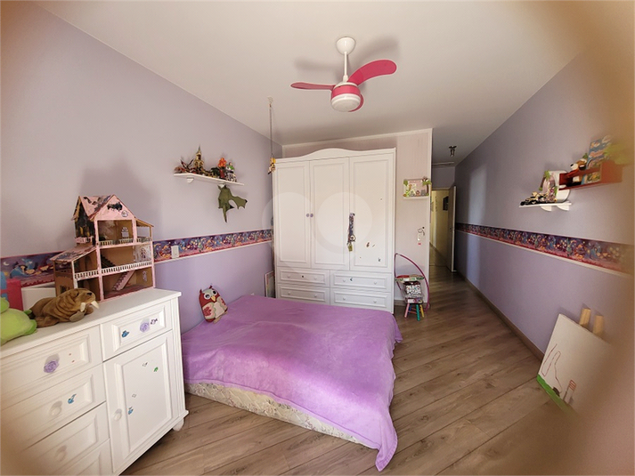 Foto REO1074175