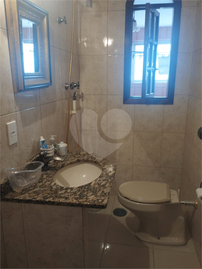 Foto REO1074191