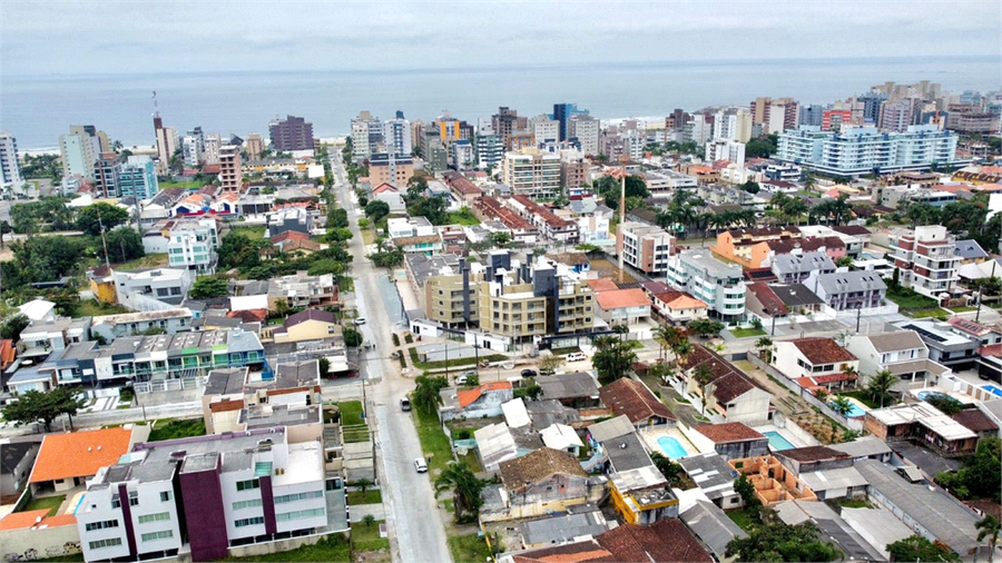 Foto REO1074220