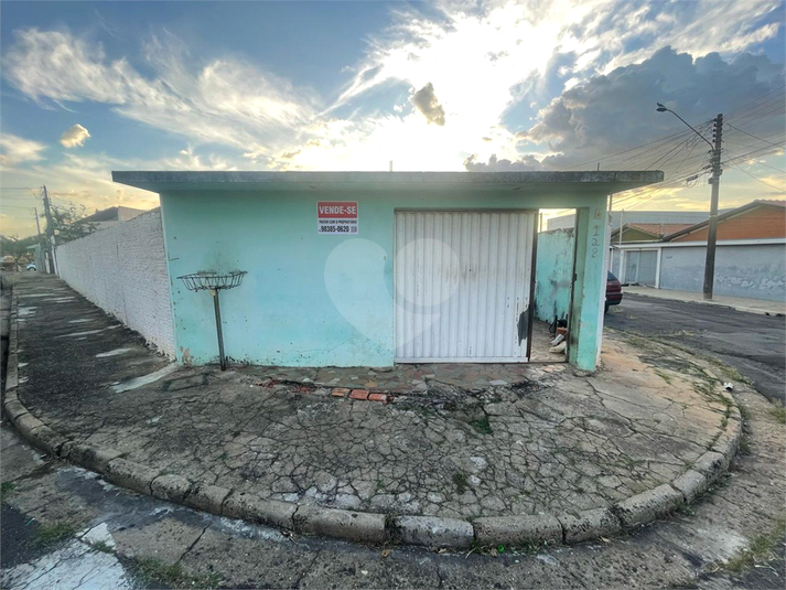 Foto REO1074224