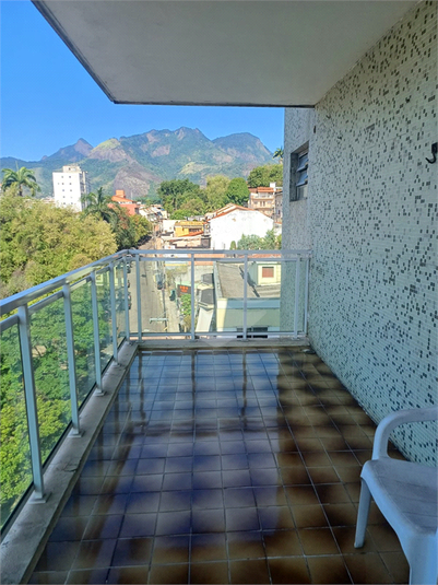 Foto REO1074249