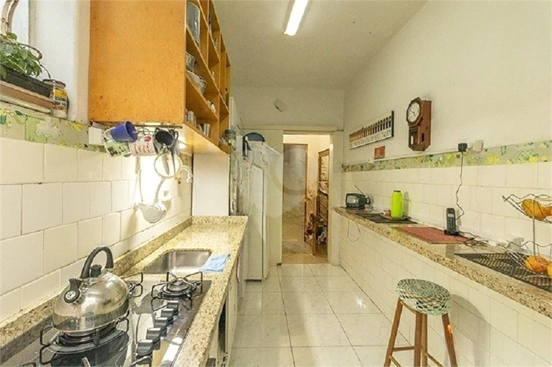 Foto REO1074303