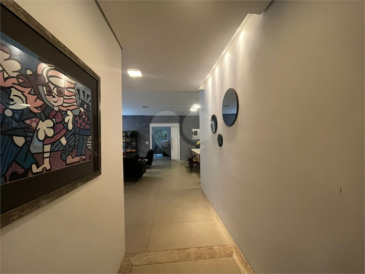 Foto REO1074304