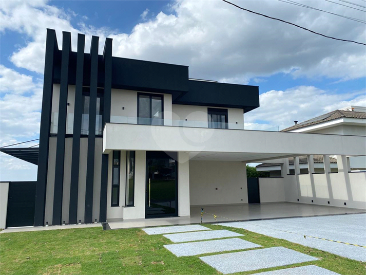 Foto REO1074318