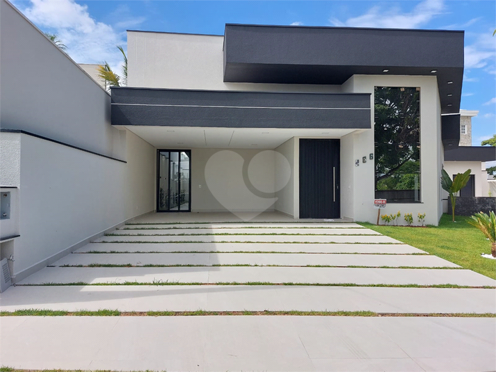 Foto REO1074329