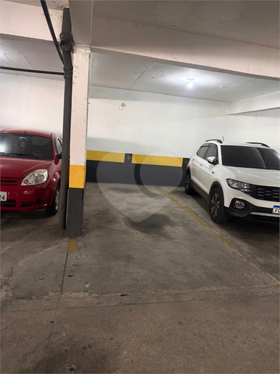 Foto REO1074380