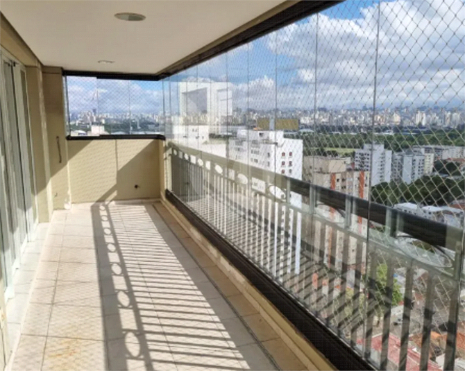 Foto REO1074392