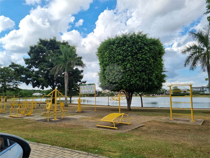 Foto REO1074420