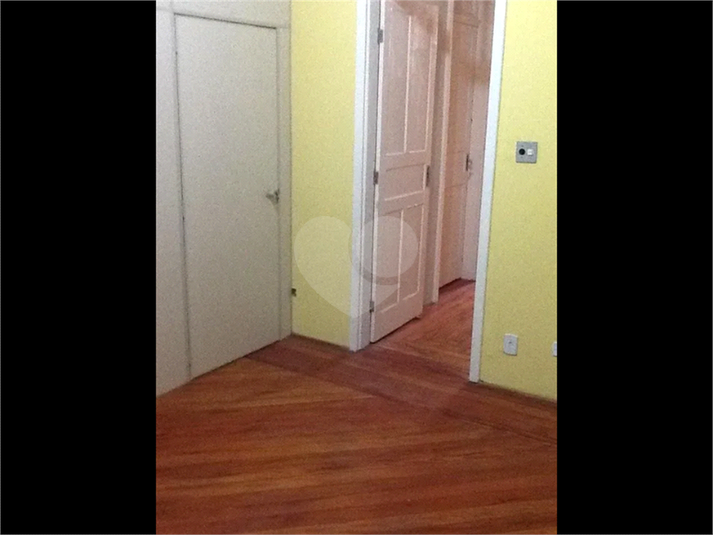 Foto REO1074469