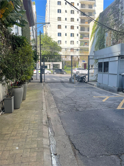 Foto REO1074512