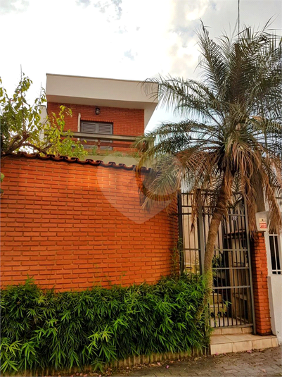 Foto REO1074518