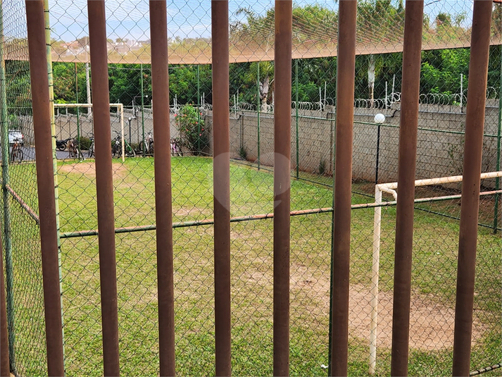 Foto REO1074547