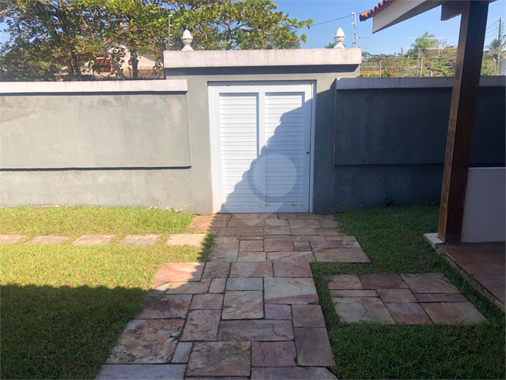 Foto REO1074551
