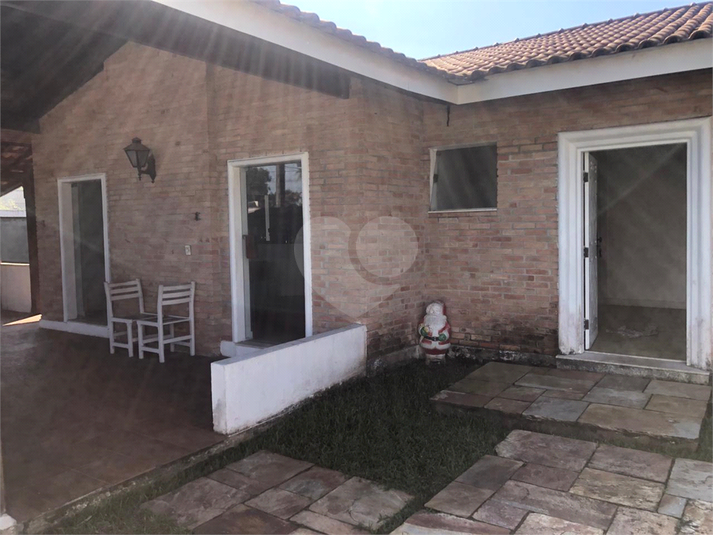Foto REO1074551