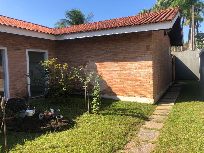 Foto REO1074551