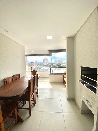 Foto REO1074570