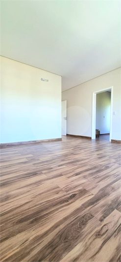 Foto REO1074571