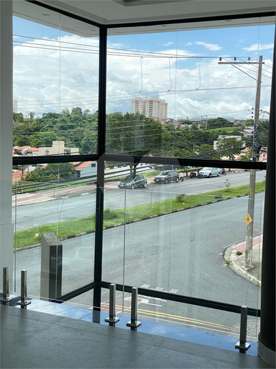 Foto REO1074651