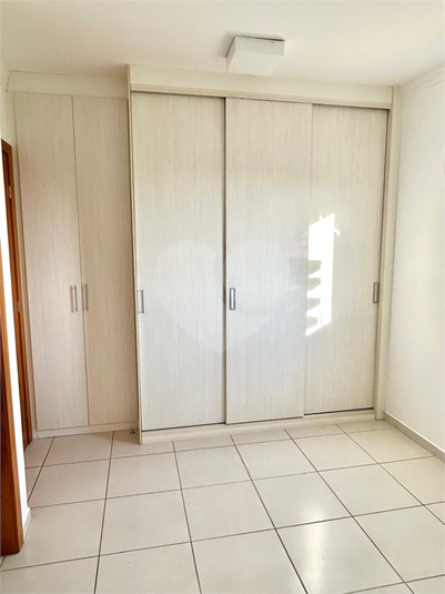 Foto REO1074687
