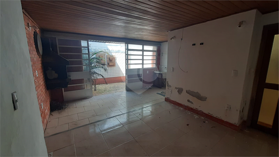 Foto REO1074700