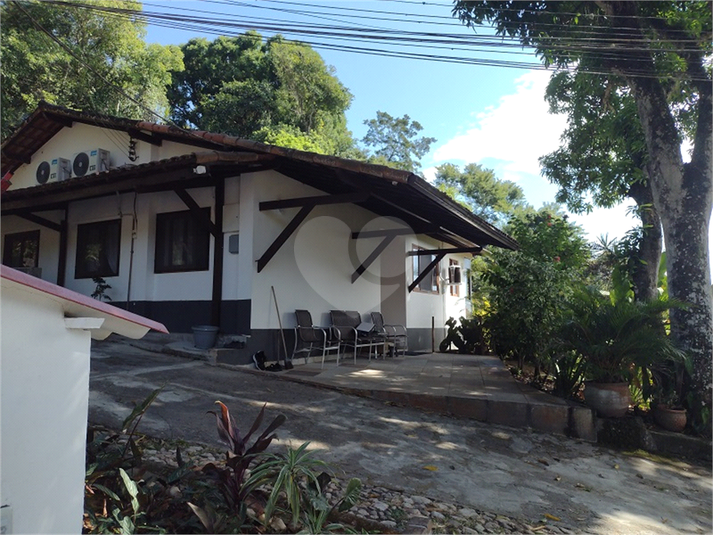 Foto REO1074739