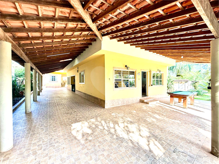 Foto REO1074773