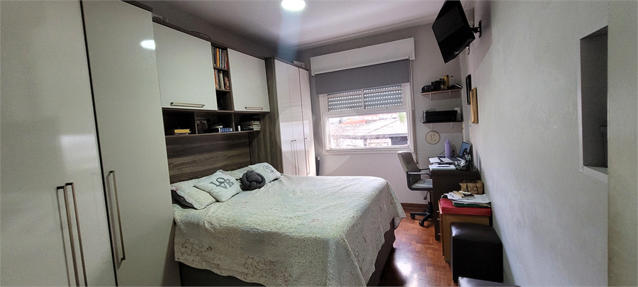 Foto REO1074786