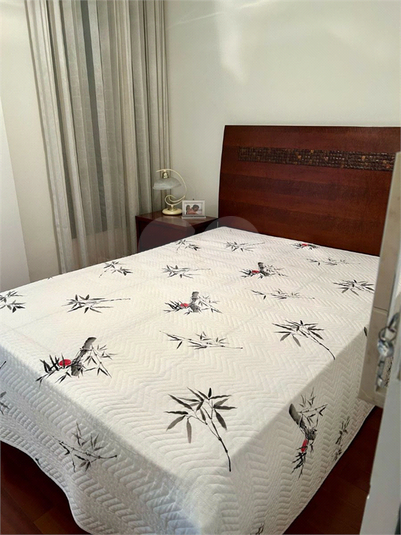 Foto REO1074800