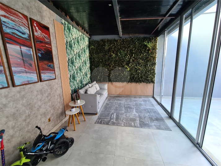 Foto REO1074835
