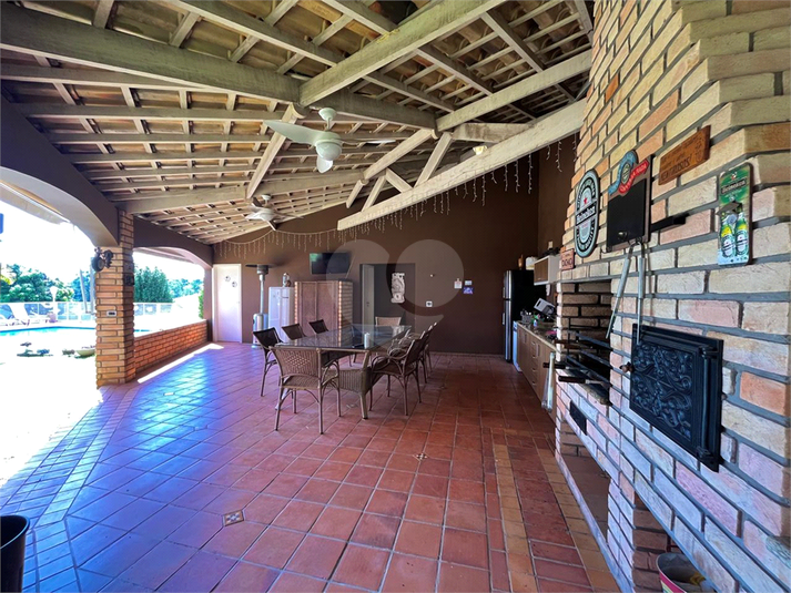 Foto REO1074900