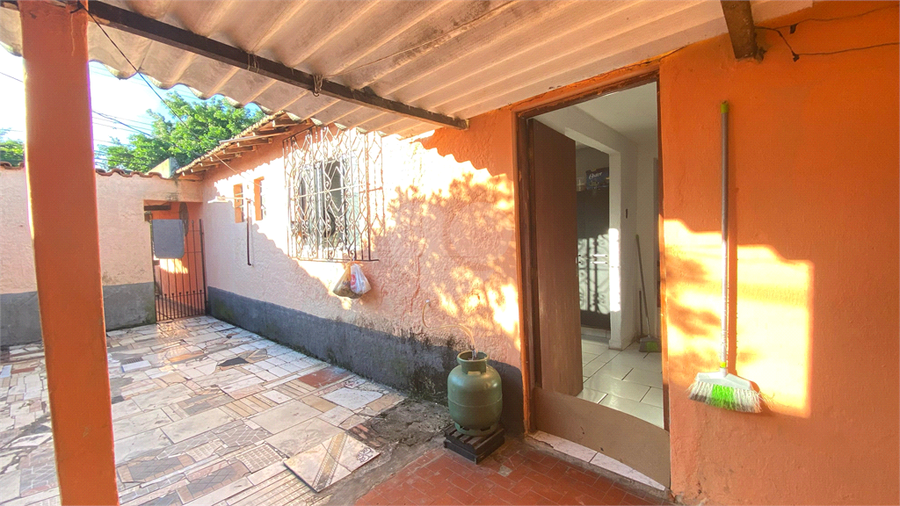 Foto REO1074906