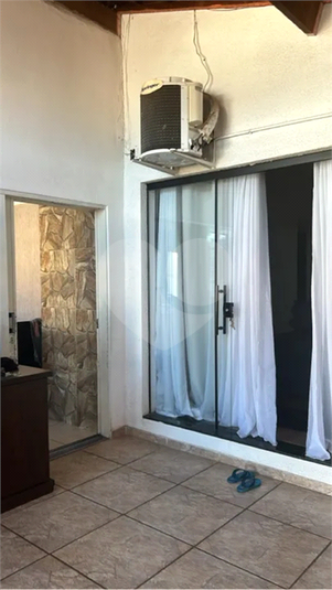 Foto REO1074917