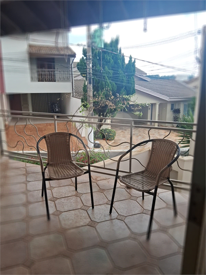 Foto REO1074937
