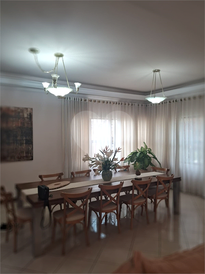 Foto REO1074937