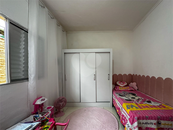Foto REO1074947