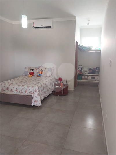 Foto REO1074953