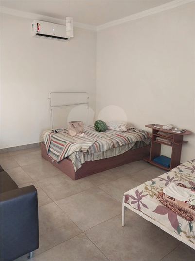 Foto REO1074953