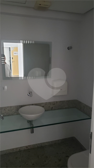 Foto REO1074979