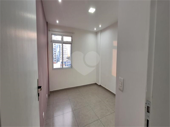 Foto REO1075014