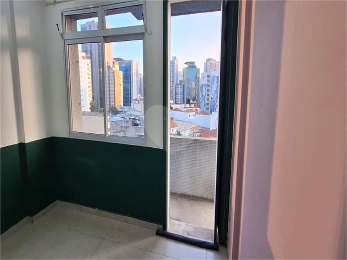 Foto REO1075014