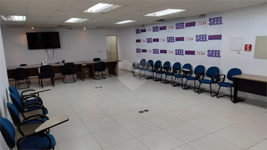 Foto REO1075025