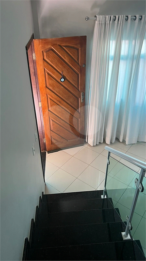 Foto REO1075029
