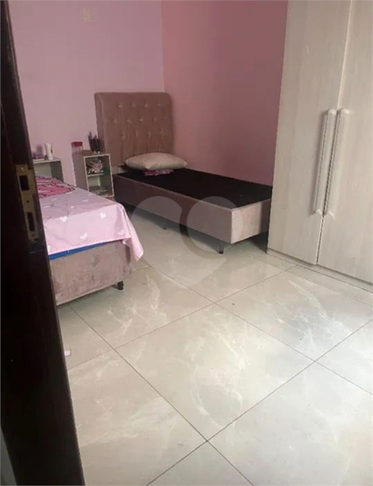 Foto REO1075033